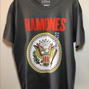RAMONES Men’s L Gray T-shirt